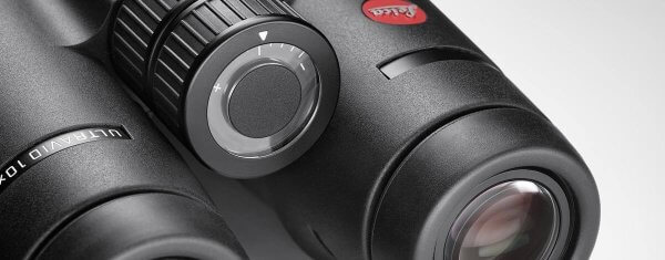 Leica Ultravid HD Plus 10x32 Binoculars 2