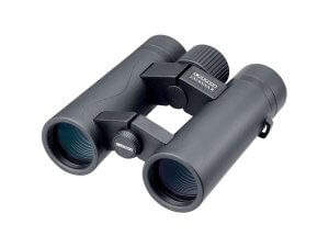 Opticron Savanna 10x33 Binoculars - Slimline, Compact Binoculars with Clarity Designed as a 32mm class binocular from the bottom up, the Savanna R PC 10x33...